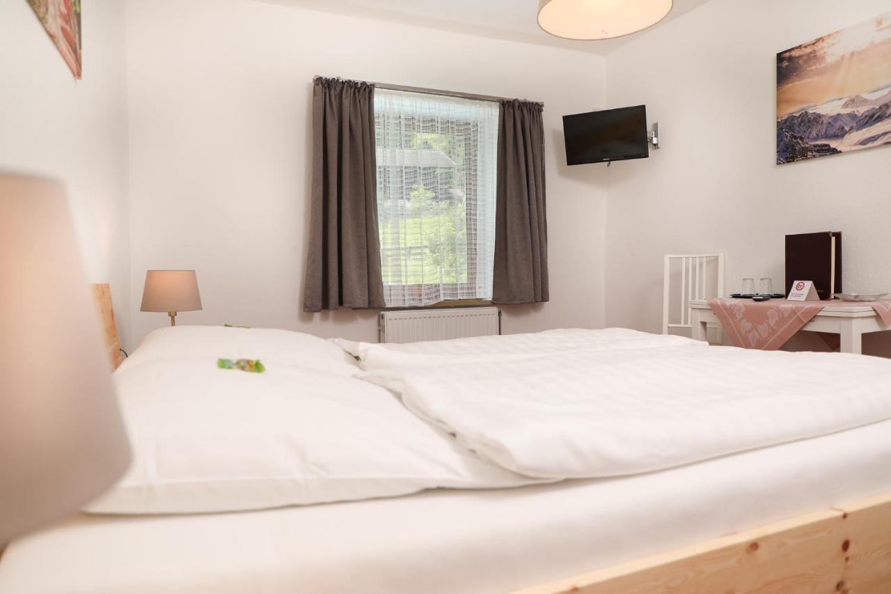 Hotel Garni Post Grainau Buitenkant foto